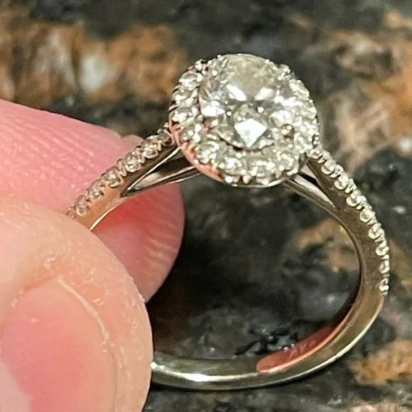 Robbin's Brothers engagement ring white gold ct 14kw